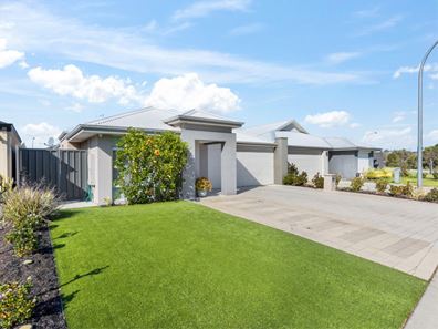 7 Durleigh Road, Aveley WA 6069