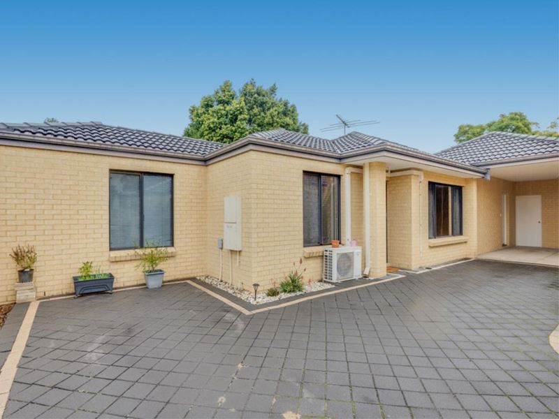 64a Lester dr, Thornlie WA 6108