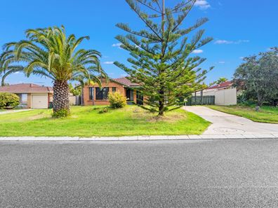 9 Wales Ct, Clarkson WA 6030