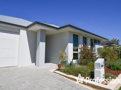 41 Cormorant Key, Wannanup WA 6210