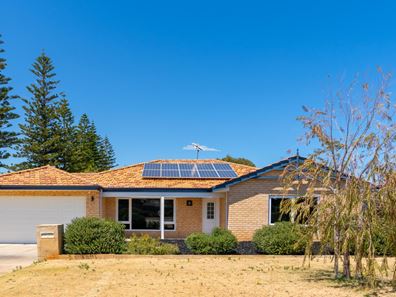 8 Bight Reefs Road, Singleton WA 6175