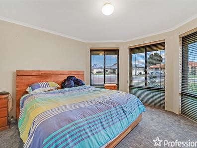 42 Spinifex Way, Canning Vale WA 6155