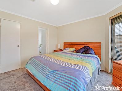 42 Spinifex Way, Canning Vale WA 6155