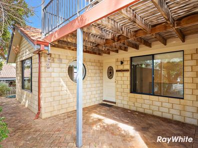 66 Janis Street, Halls Head WA 6210