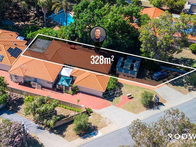 14A Ottaway St, Kelmscott WA 6111