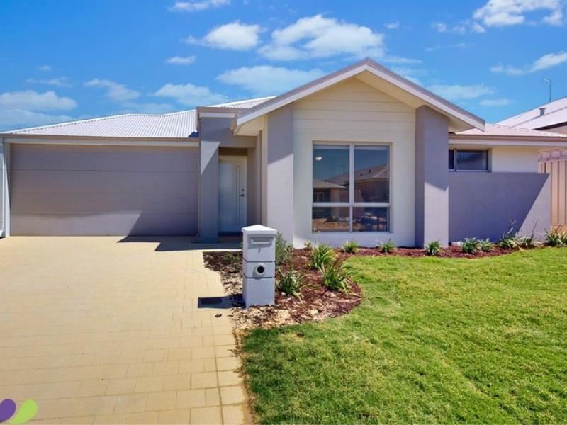 7 Shortboard Street, Yanchep WA 6035