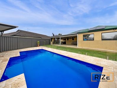 24 Lyndley Road, Banksia Grove WA 6031