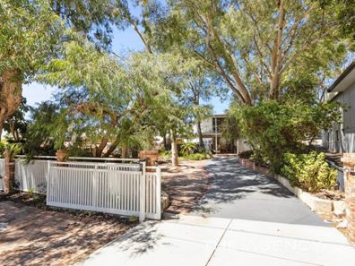 76 High Street, Sorrento WA 6020