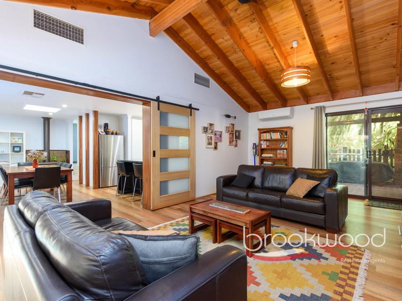4 Cecil Street, Glen Forrest WA 6071