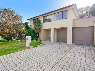 27 Tylney Loop, Meadow Springs WA 6210