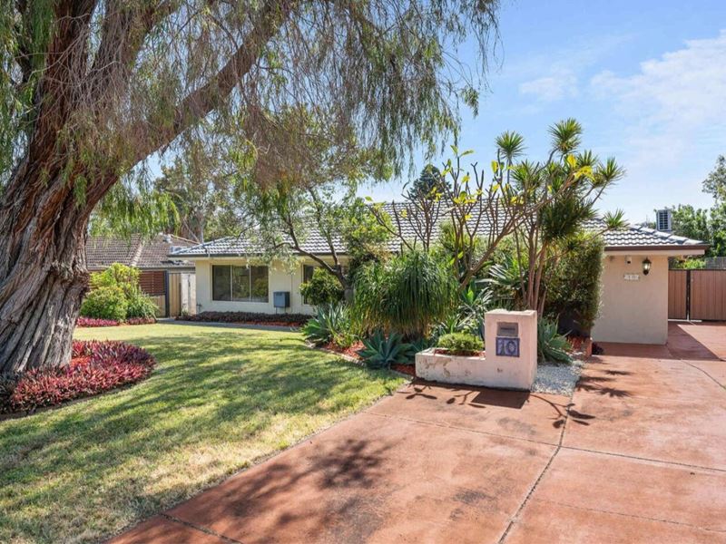 10 Farringdon Way, Huntingdale WA 6110