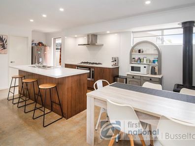 3 Pertuis Way, Yalyalup WA 6280