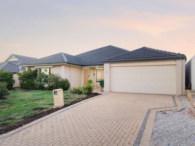 3 Chelan Way, Secret Harbour WA 6173