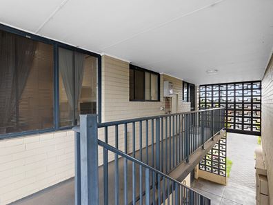 9/30 Lorraine Place, Hamilton Hill WA 6163