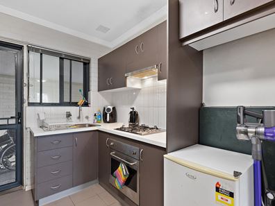 9/30 Lorraine Place, Hamilton Hill WA 6163