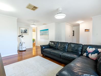 25 Cutter Road, Waikiki WA 6169