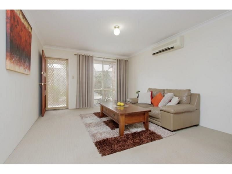 5/4 Brosnan Street, Dianella