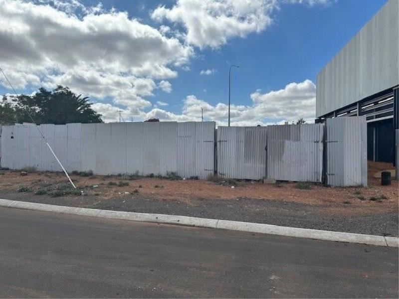 4 & 4A Park Street, Kalgoorlie
