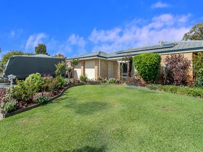5 Coombs Place, Bateman WA 6150