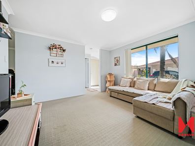 10/285 Wharf Street, Queens Park WA 6107