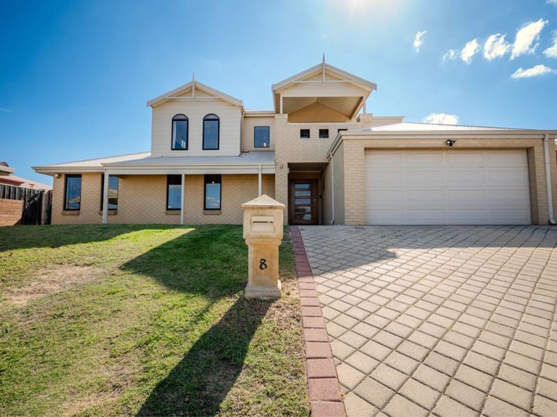 8 Rainham Avenue, Mindarie