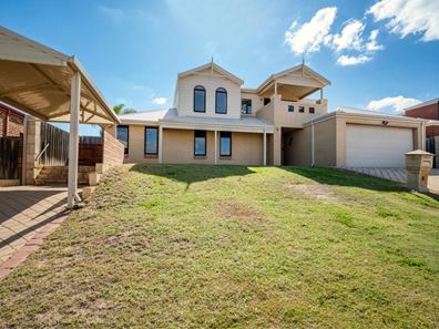 8 Rainham Avenue, Mindarie WA 6030