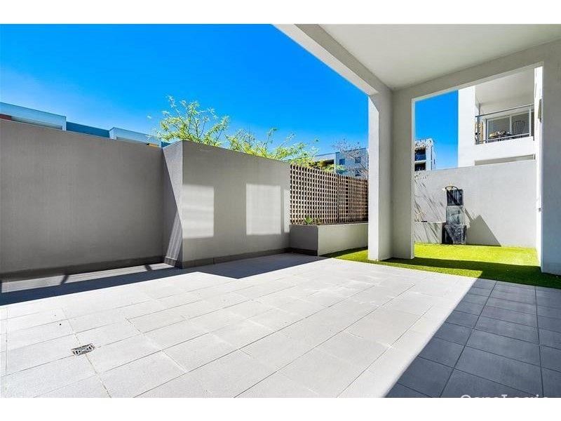 8/1 Stockton Bend, Cockburn Central