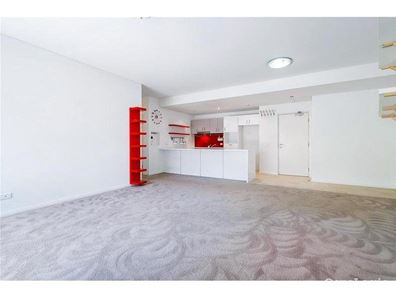 8/1 Stockton Bend, Cockburn Central WA 6164