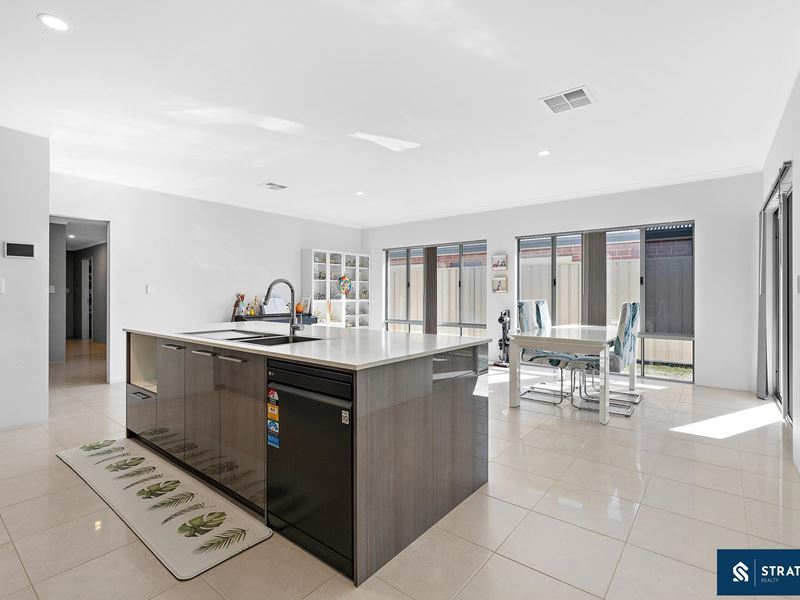 13 Margaret Street, Gosnells WA 6110