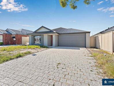 13 Margaret Street, Gosnells WA 6110