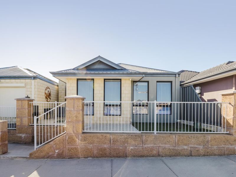 12 Formosa Way, Banksia Grove