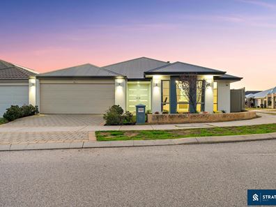 21 Rossiter Avenue, Piara Waters WA 6112