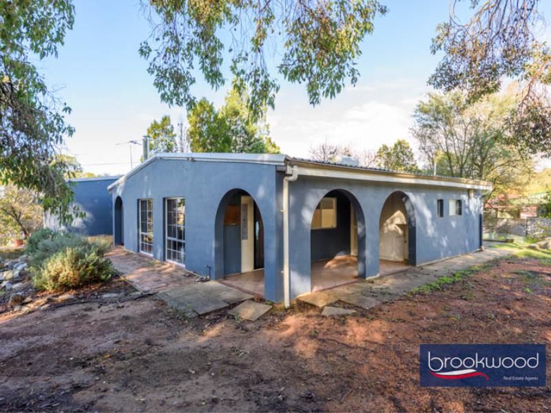 11 Nyaania Court, Glen Forrest