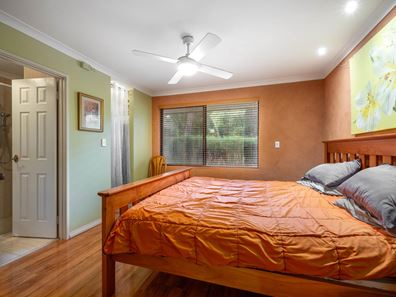 8 Chapman Road, Dawesville WA 6211