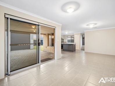 12 Harding Street, Hilbert WA 6112