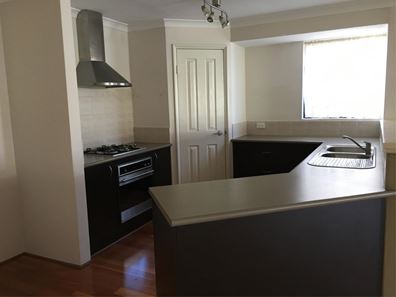 6 Quad Lane, Canning Vale WA 6155