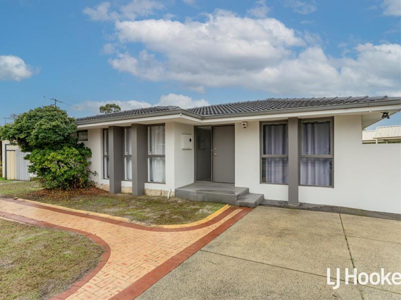 360A Spencer Road [On Slip Road], Thornlie