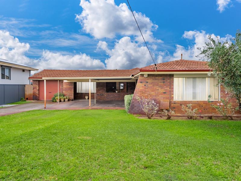 12 Amelia Street, Stirling WA 6021