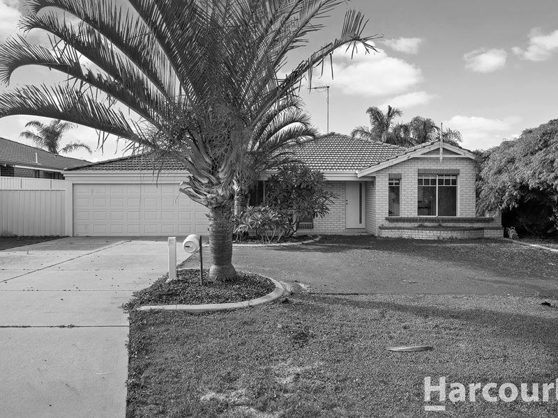58 Floribunda Avenue, Halls Head WA 6210