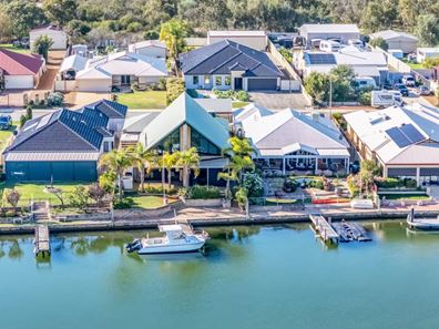 38 MURRAY WATERS BOULEVARD, South Yunderup WA 6208