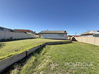 4 Maley Way, Beachlands WA 6530