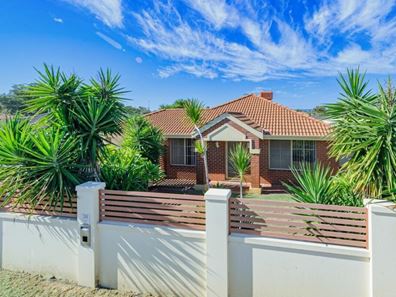 38 Bradley Way, Lockridge WA 6054