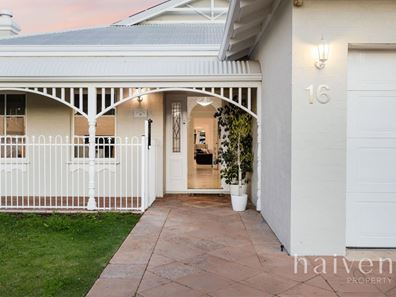 16 Glenfern Place, Hillarys WA 6025