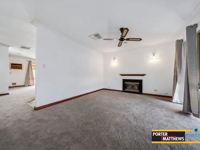 27 Mulline Court, Maddington WA 6109
