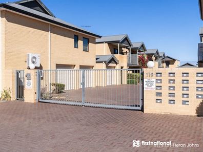 5/179 Sevenoaks Street, Cannington WA 6107