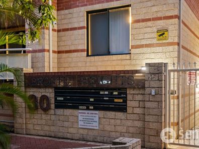 1/30 Bronte Street, East Perth WA 6004