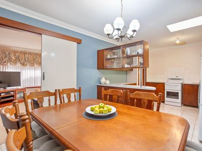 22 William Street, Armadale WA 6112