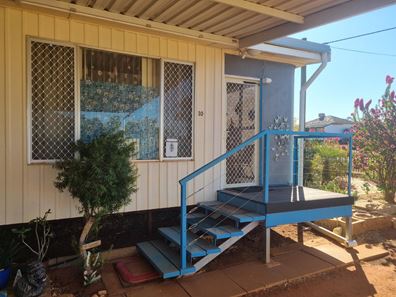 10 Short  Street, Mullewa WA 6630