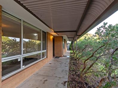 16 Katrine Way, Hamersley WA 6022