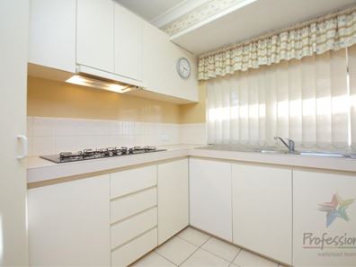 1/75 Epsom Ave, Redcliffe WA 6104